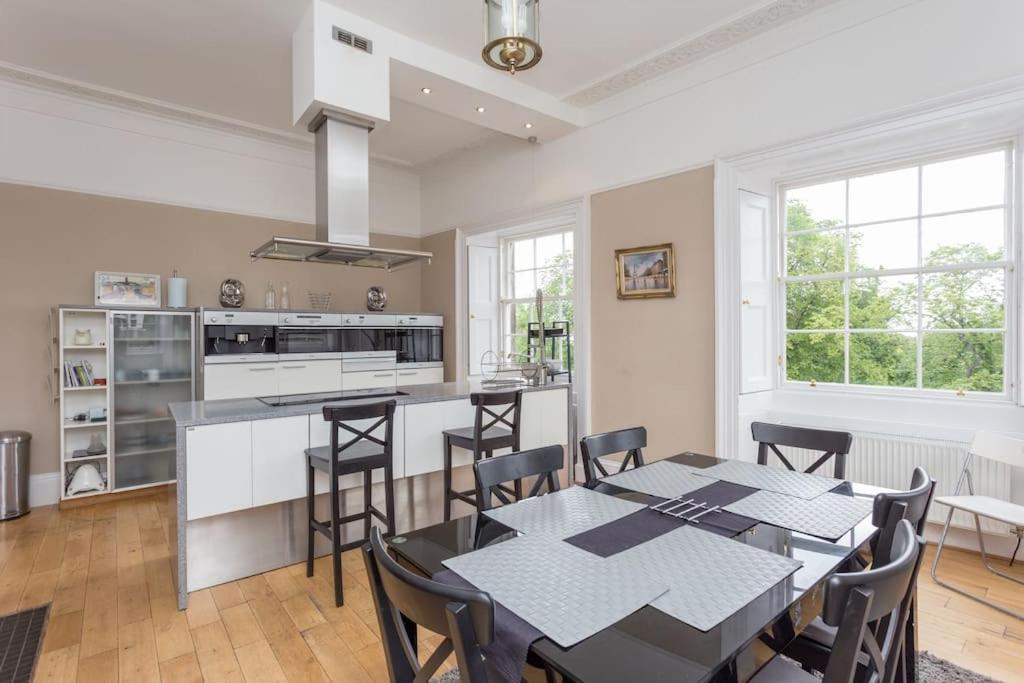 Prime Edinburgh City Centre - 4 Bed Penthouse Zewnętrze zdjęcie