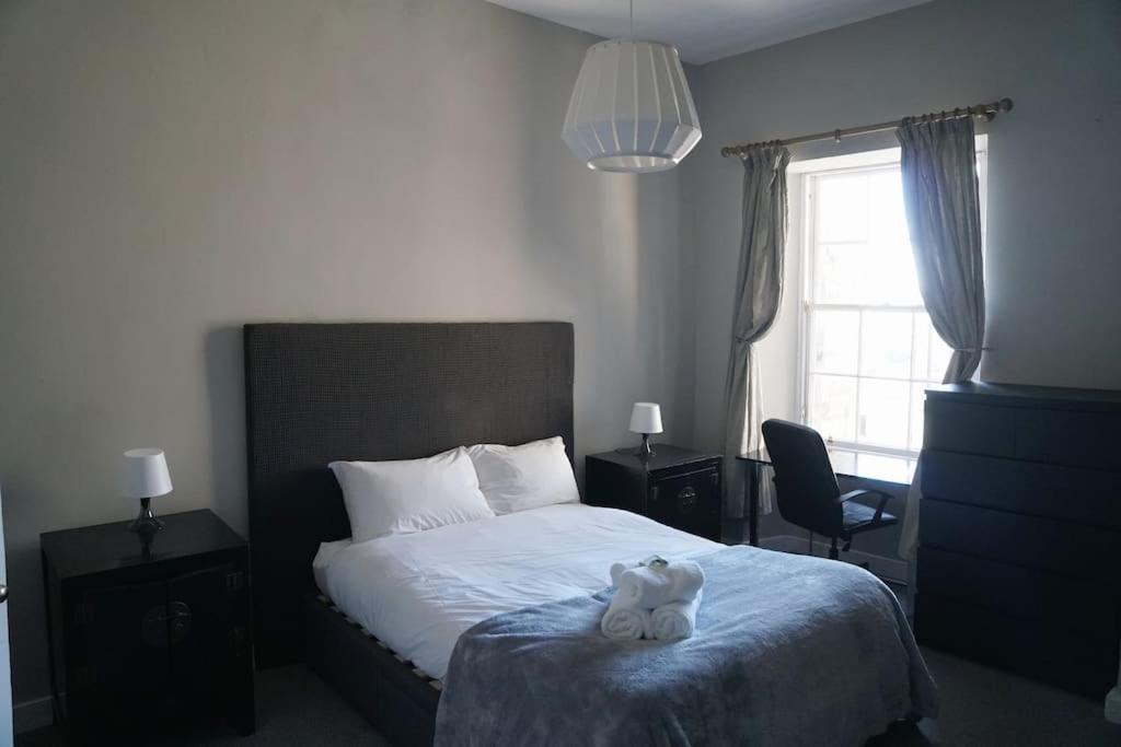 Prime Edinburgh City Centre - 4 Bed Penthouse Zewnętrze zdjęcie
