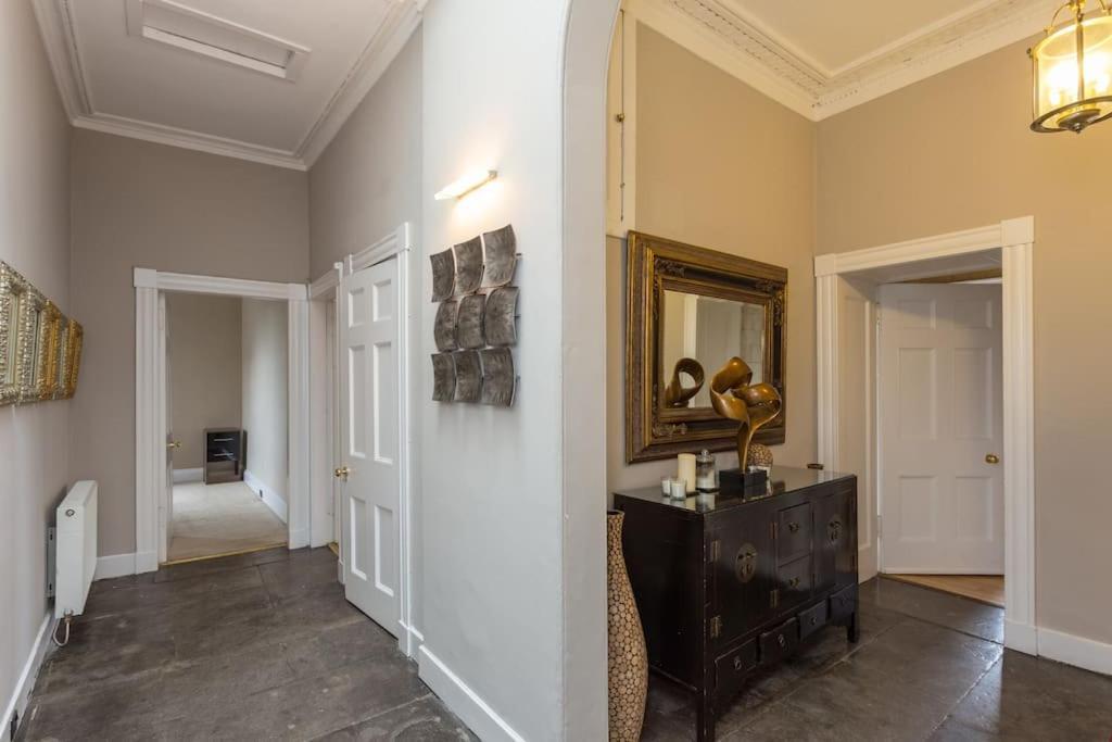 Prime Edinburgh City Centre - 4 Bed Penthouse Zewnętrze zdjęcie